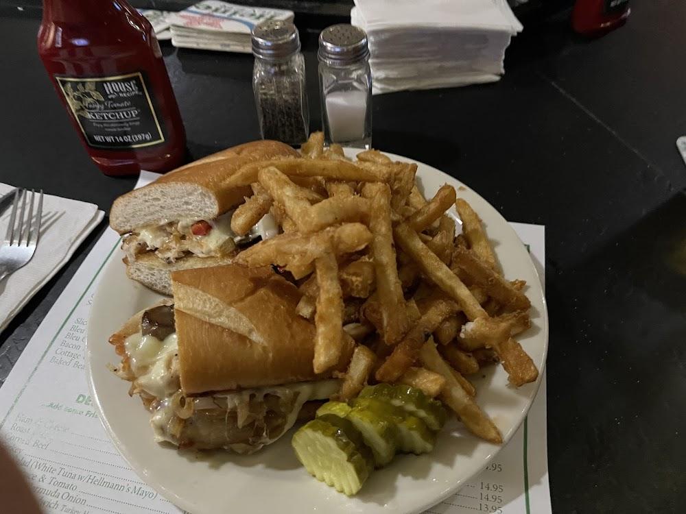 Dee Dee's Tavern Menu image 9